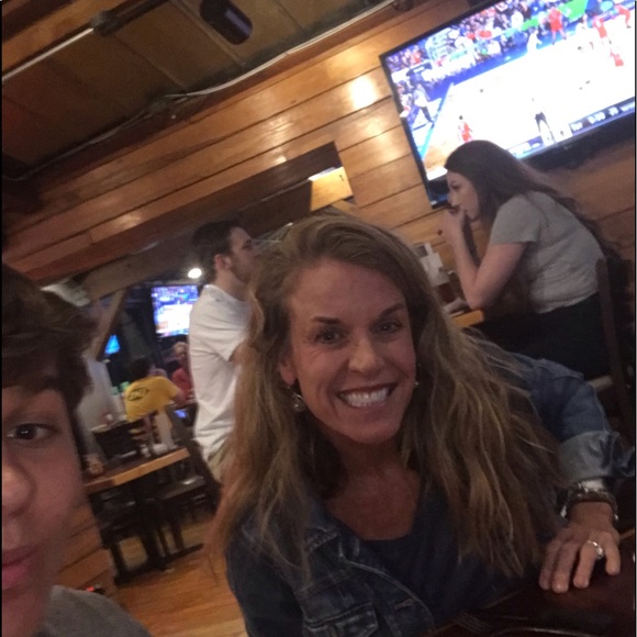 Meet your Posher, Jenny - Picture 1 of 1